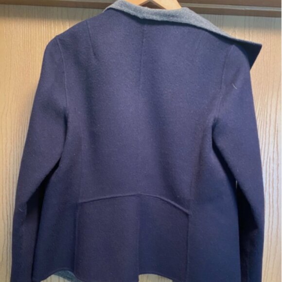 Talbots Women's Wool Blazer size MP Preppy and Classic - Picture 3 of 3